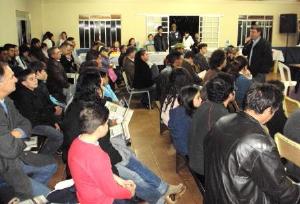 Moradores comemoraram primeiras a��es conclu�das