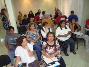 Curso foi promovido em parceria com o Movimento N�s Podemos Paran� e Unindus (Universidade da Ind�stria)