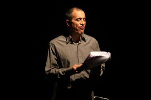 Direo de Marcos Damaceno